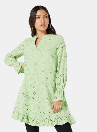 Nile Green