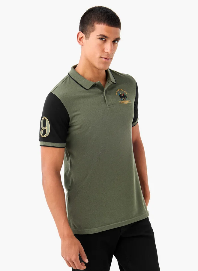 سبلاش فيڤ تيشيرت بولو مطرز بشعار