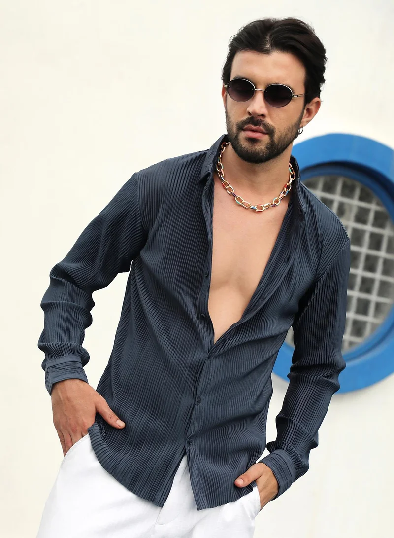 Campus Sutra Men's Navy Blue Pleat-Creased Shirt