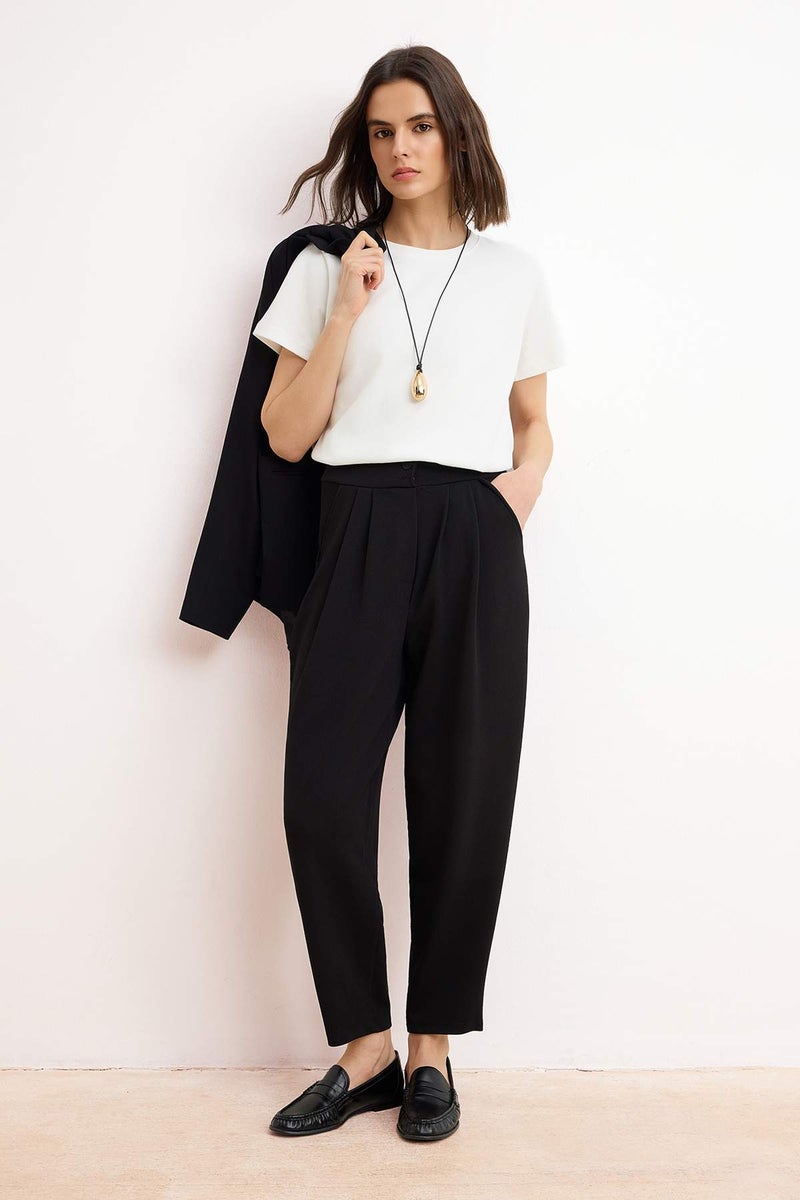 trendyol Black Carrot Mold Knitted Trousers - Image 1