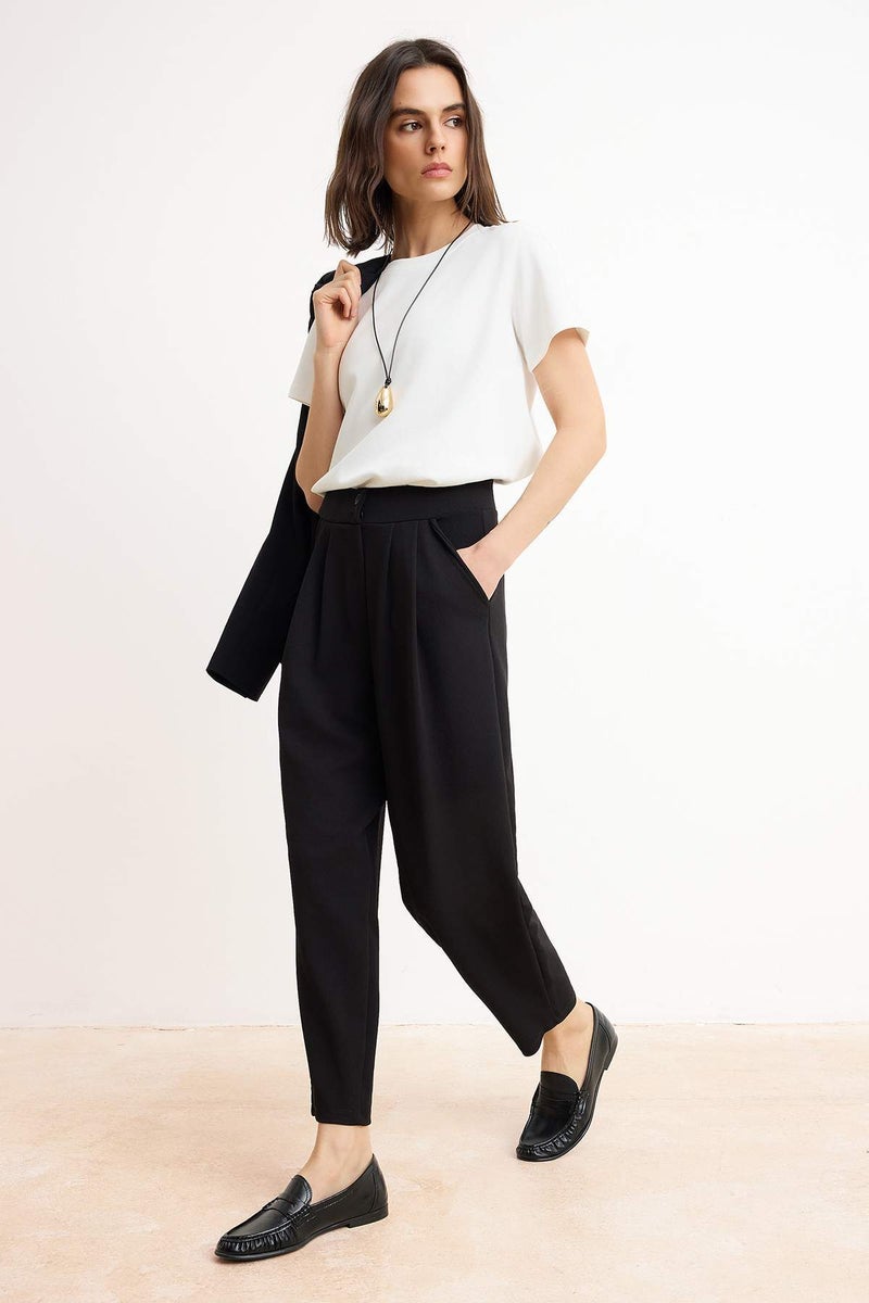 trendyol Black Carrot Mold Knitted Trousers - Image 2
