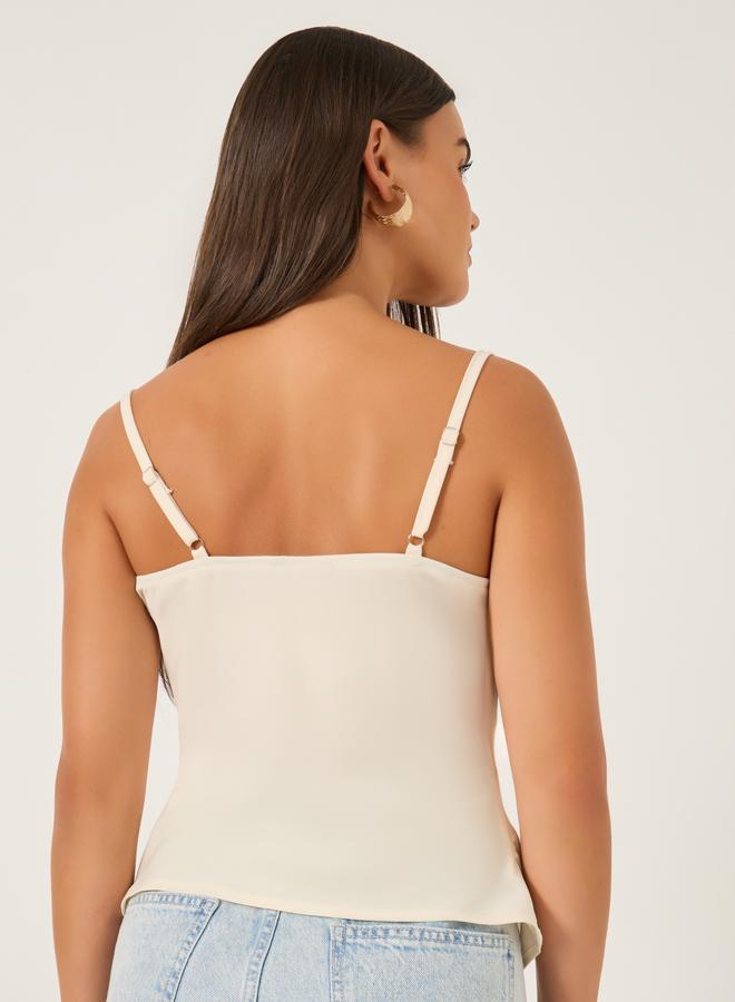 ستايلي بلوزة بياقة عالية وحمالات وحافة غير متماثلة - Image 4