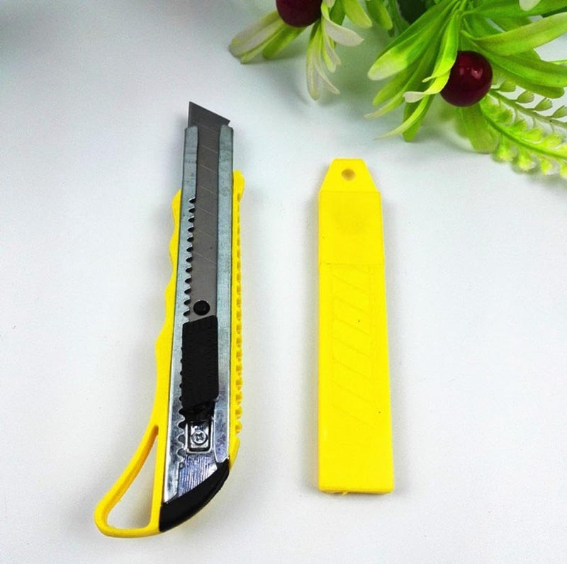 DCELLA DCELLA Multipurpose Hand Tools Tools for Home Use Machinery Use Tools Repair Tools Set of 01 Hammer 01 Screw Driver 01 Electrical Tester 01 Cutter 01 Measuring Scale and 01 Electrical Tape  - Image 4