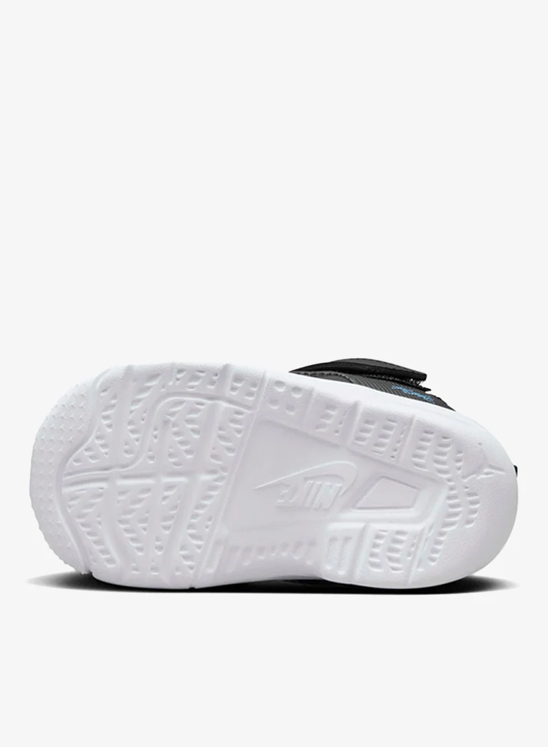 جوردن حذاء ستاي لويال 3 للاطفال