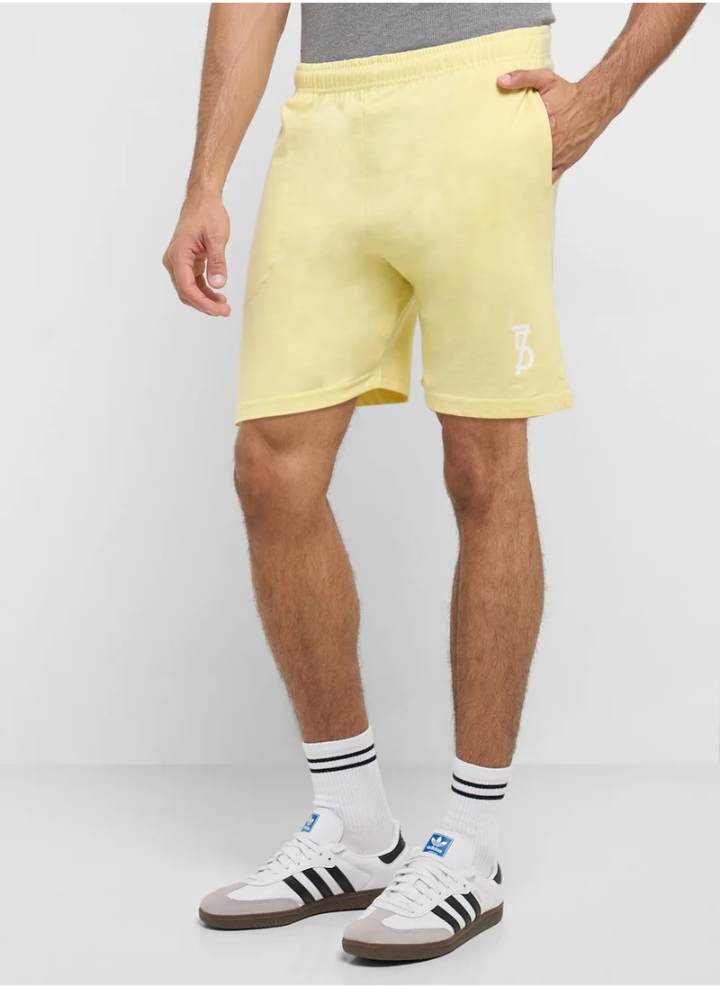 سفنتي فايف بيسيكس Casual Shorts