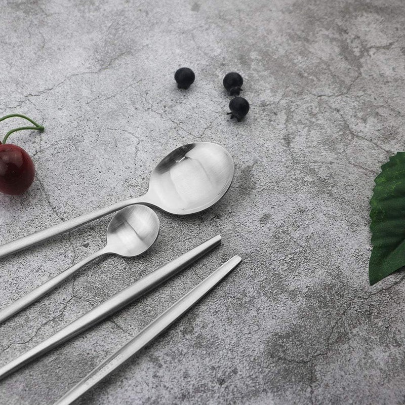 JASHII مجموعة أدوات المائدة جاشي 24 قطعة من الفولاذ المقاوم للصدأ لمطبخ معدني أدوات المائدة لمجموعة تخدم 6 أشخاص بتشطيب غير لامع لمجموعة أدوات المائدة لحفلة عيد الميلاد العشاء غير اللامع فضي - Image 5