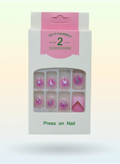 Elegant Artificial Nails - 12 Pieces with Double-Sided Adhesive for a Perfect Look
