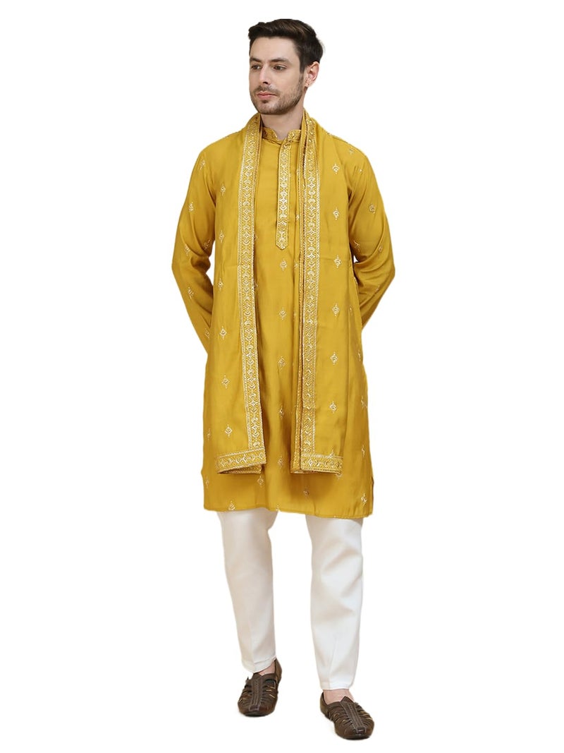 jompers طقم جومبرز كورتا بيجاما مزخرف من مزيج الحرير مع دوباتا باللون الأصفر - Image 1