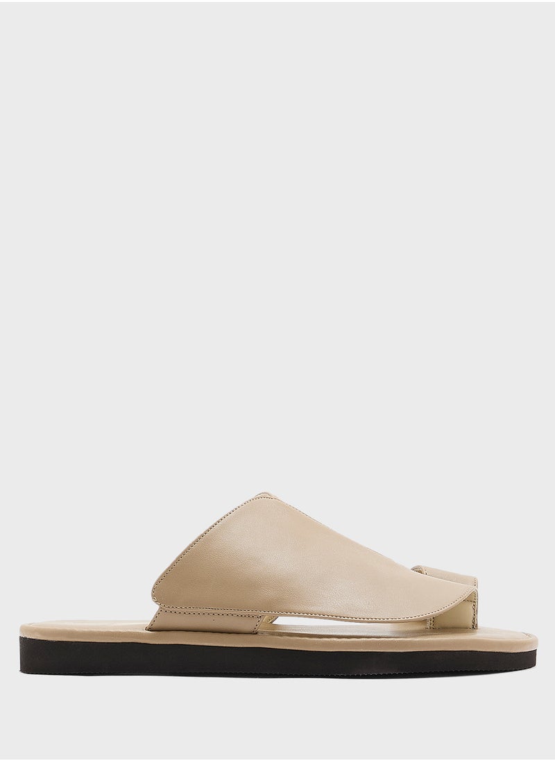 Robert Wood Traditional Arabic Sandals  - Image 2