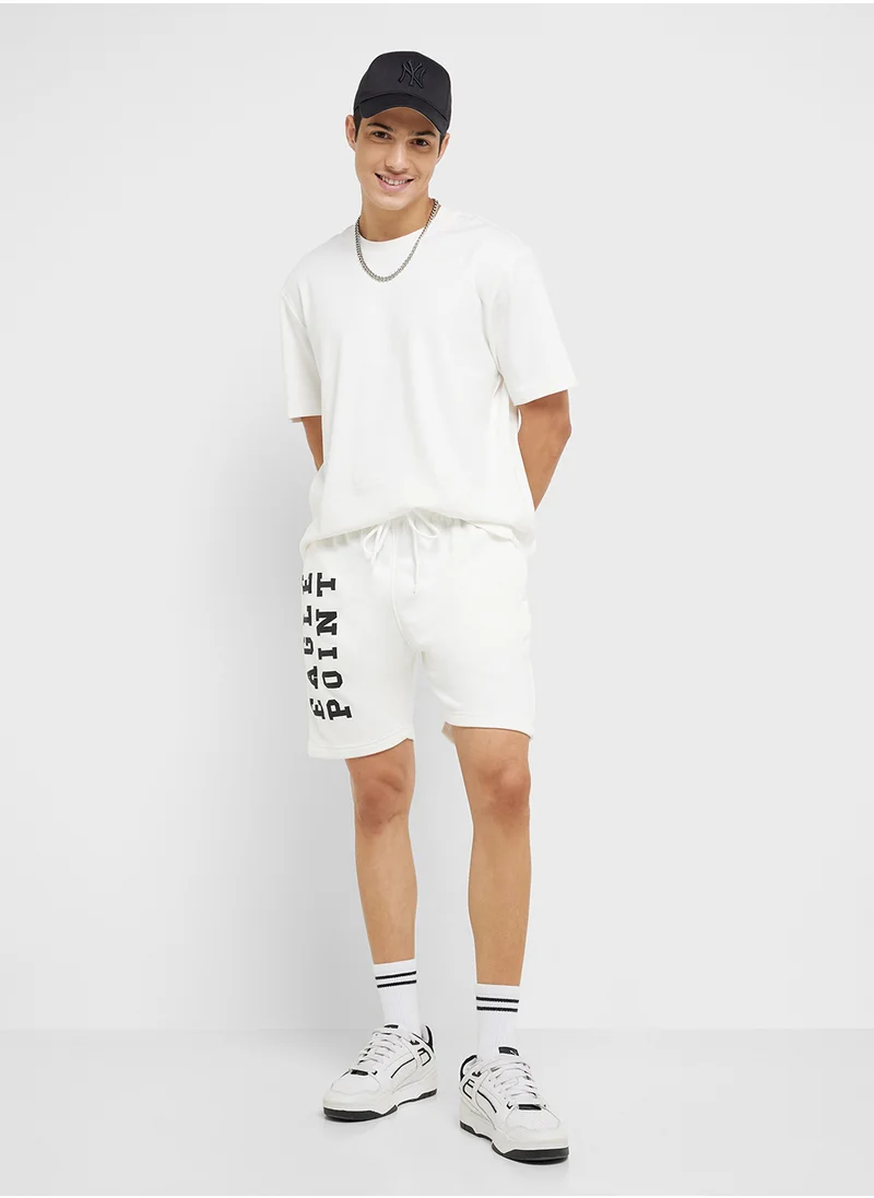 سفنتي فايف بيسيكس Essential Shorts