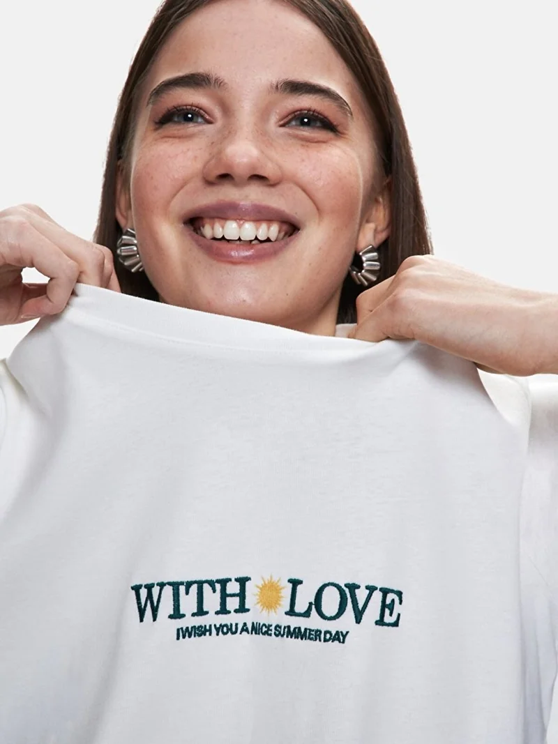 ال تي بي White T-Shirt
