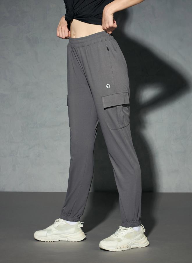 تكنوسبورت بنطلون رياضي تكنوسبورت بطبعة شعار مطاطي بأربعة اتجاهات - Image 3