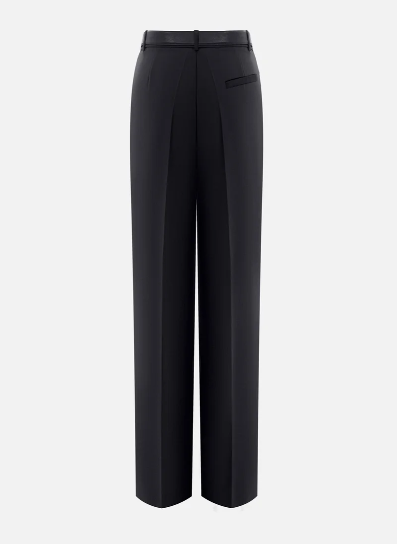 Lichi Loose suiting trousers with a belt