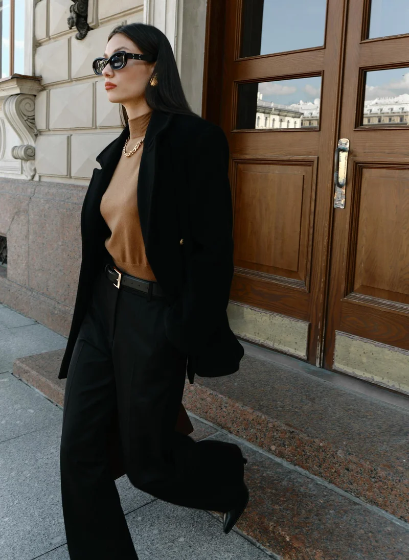 Lichi Loose suiting trousers with a belt