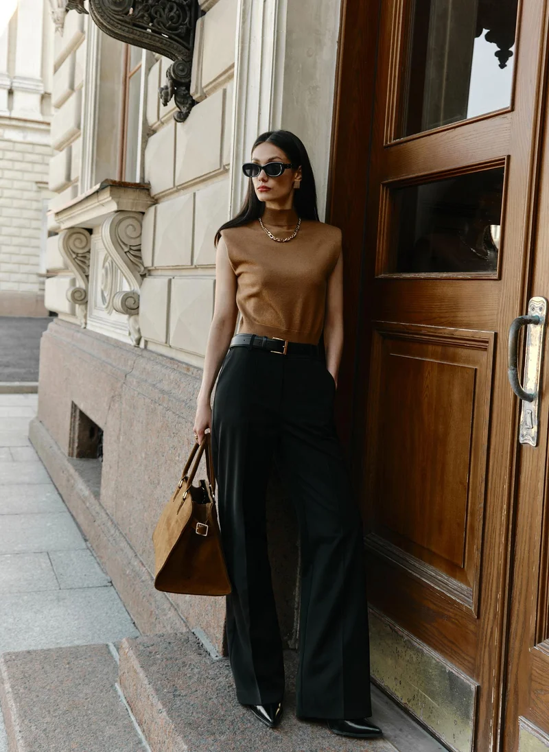Lichi Loose suiting trousers with a belt