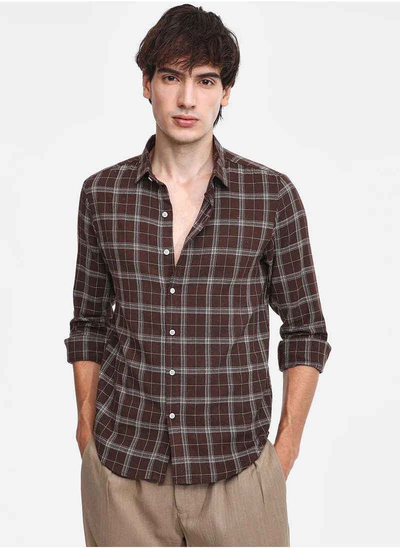 Campus Sutra Men's Chocolate Brown Tartan Plaid Shirt