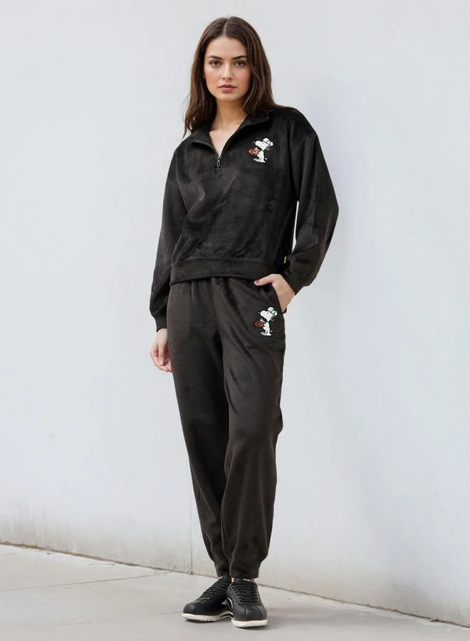 اس بي كاركترز سويت شيرت مطرز بسنوبي