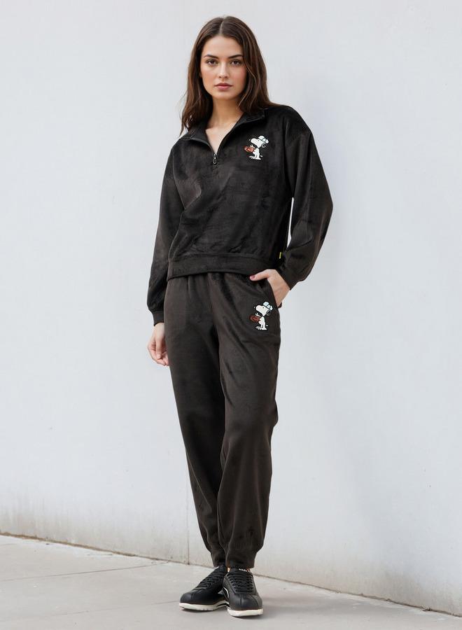 SP Characters Snoopy Embroidered Sweatshirt - Image 2