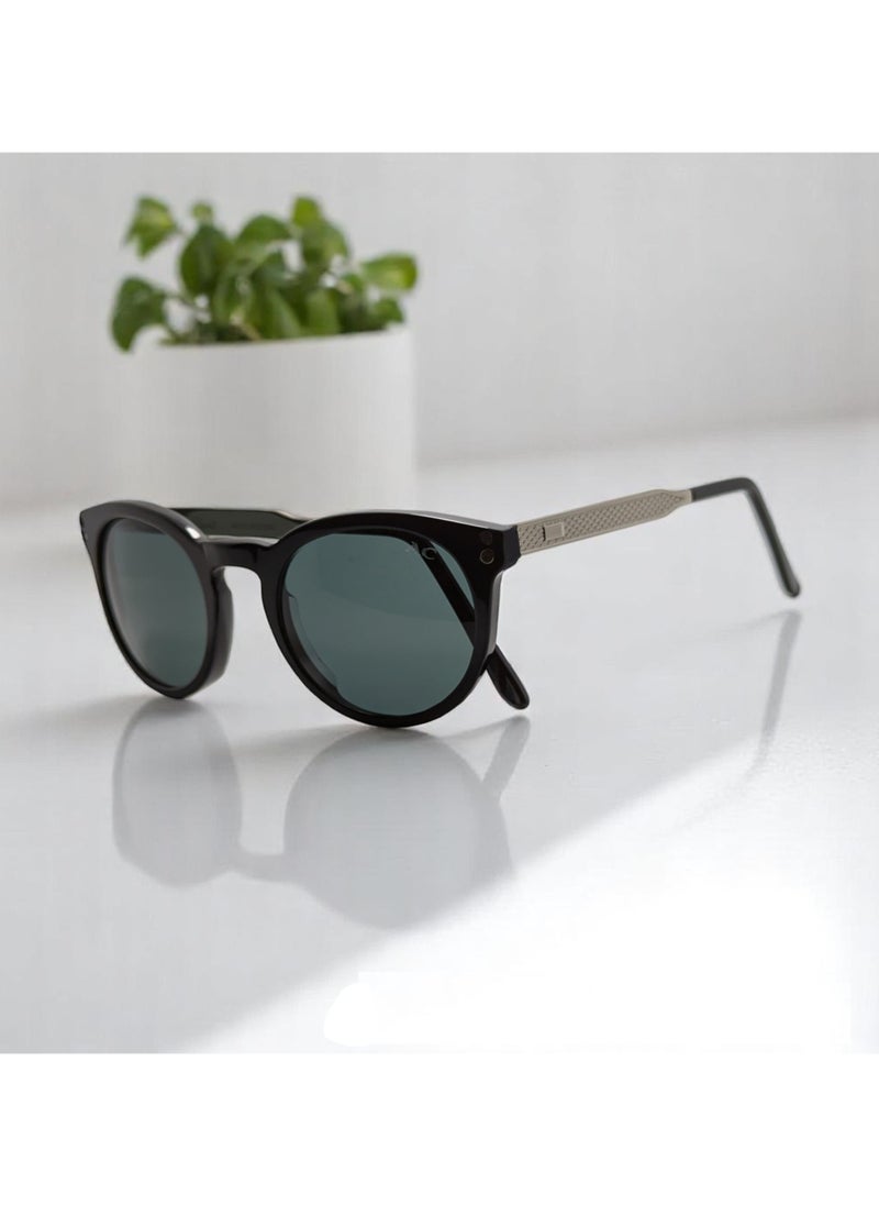 Armando Cavelli - Authentic Armando Cavalli sunglasses, crafted from carefully selected premium acetate for a luxurious look and longevity with extensive use. This model combines modernity and classic style, with a raw black acetate front and silver -plated metal temples to complete your luxury look. Comes with premium polymer lenses offer UV400 protection in a grey - Image 1