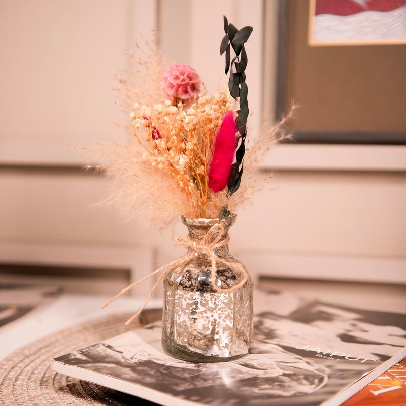 Arte Casa Arte Casa Silver Blossom Charm with Dried Flower Bunch Stylish Silver Glass Vase with Dried Floral Arrangement 1 Vase with 1 Dried Flower Bunch 