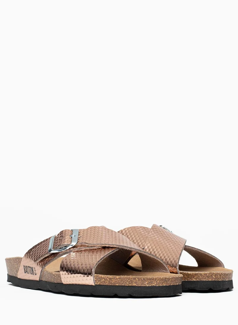 Era Flat Sandals