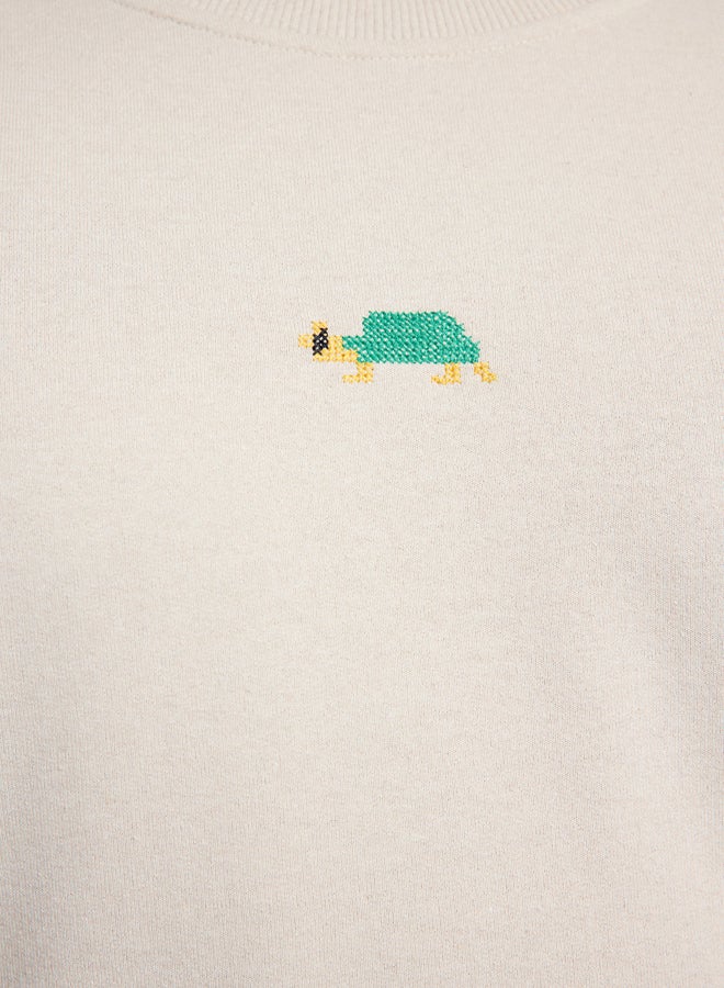 trendyol Stone Regular/Normal Cut Crew Neck Etamine Animal Embroidered Sweatshirt - Image 4