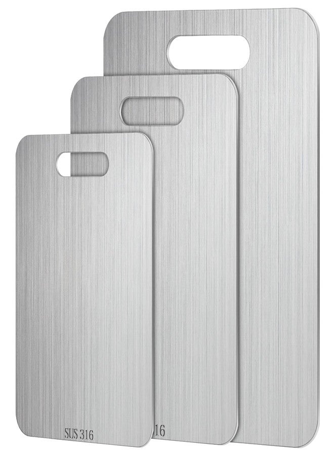 Yaocom 3 قطع من ألواح التقطيع المصنوعة من الفولاذ المقاوم للصدأ 316، بأبعاد 9 × 13.4 بوصة، 7.87 × 11.8 بوصة، 6 × 9.5 بوصة، مناسبة للمطبخ. آمنة للاستخدام في غسالة الأطباق. طقم ألواح تقطيع معدنية للحوم والخضراوات والخبز والفواكه. - Image 1