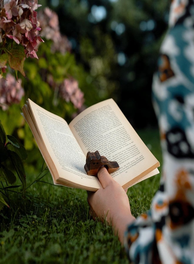 TILISMA Cat Book Page Holder - Handmade Natural Walnut Thumb Bookmark - Novel Reading Accessories Gifts for Readers, Book Lovers Gifts, Bookworm Gifts, Literary Gift - (Small - 0.78") - Image 4