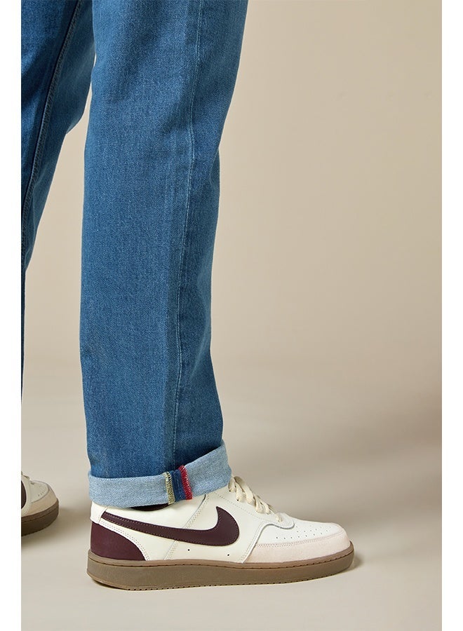 مانرزم The Heritage Denim Comfort Fit Jeans - Image 4