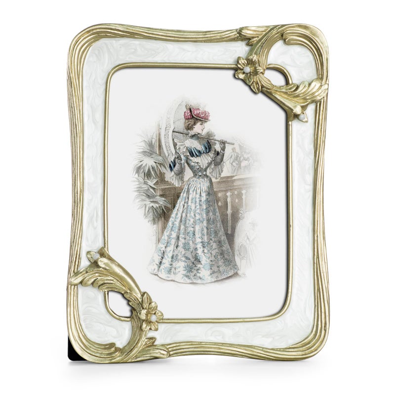 GUOER GUOER Vintage 5x7 Picture Frame with Flower Antique Ornate Table Top and Wall Mounting Photo Frame with High Definition Glass Front for Home Decor  Photo Gallery  Art(5x7  Gold & White)  - Image 1