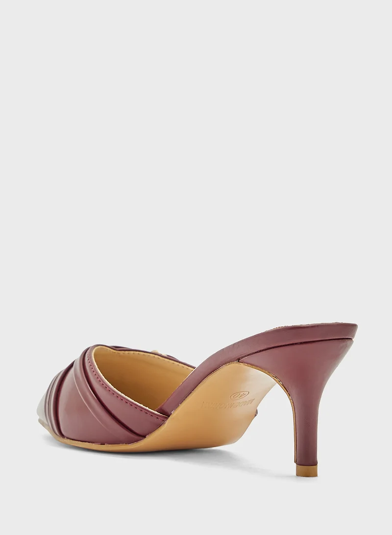 ELLA Buckle Detail Pointy Pump