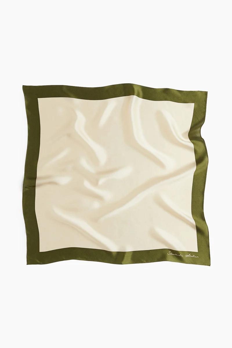 H&M Printed silk scarf