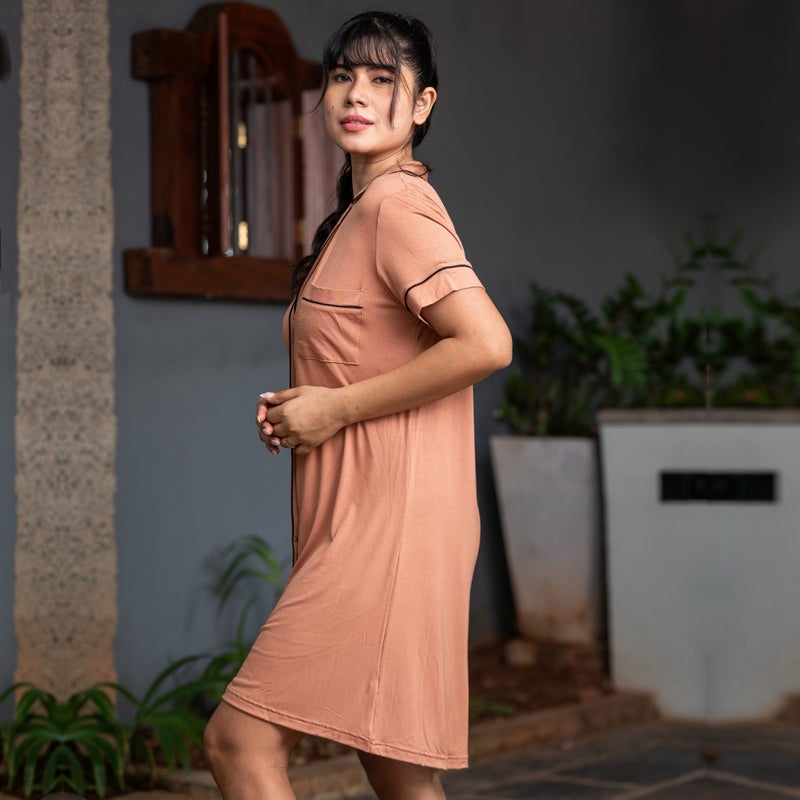 أدريا قميص نوم قصير بأكمام قصيرة من أدرايا - Image 4