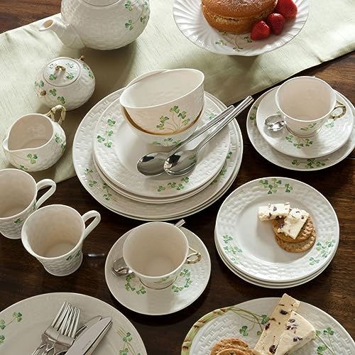 Belleek طقم فنجان وش saucer من بيلليك الكلاسيكي - مجموعة يدوية إيرلندية من الصين الرفيعة - فنجان وش saucer مستوحى من الطراز العتيق - طقم شاي من الخزف آمن للاستخدام في الميكروويف - 6 أونصات سائلة - Image 4