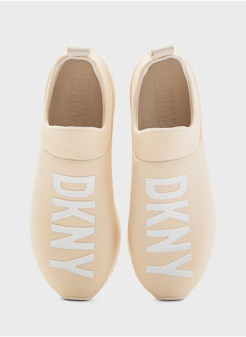 DKNY Jadyn Slip On Jogg Sneakers