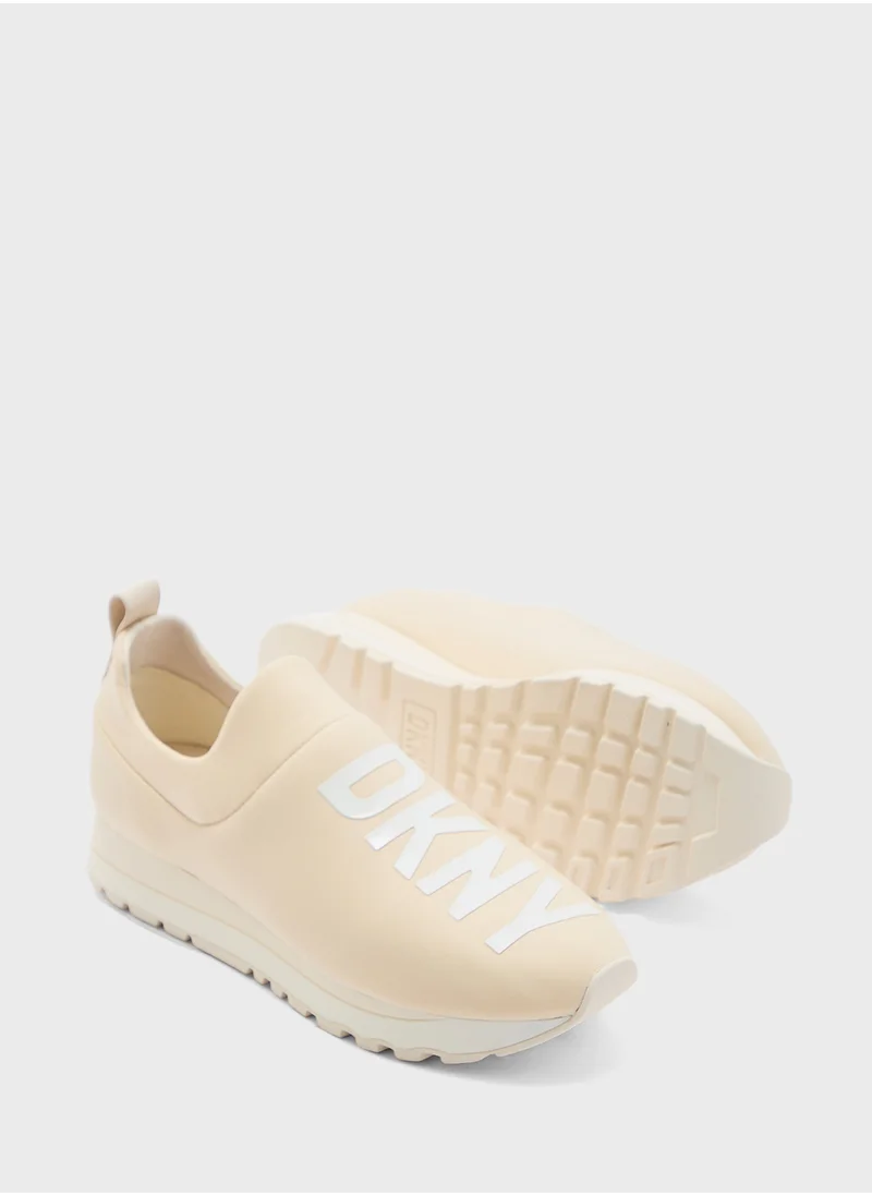 DKNY Jadyn Slip On Jogg Sneakers
