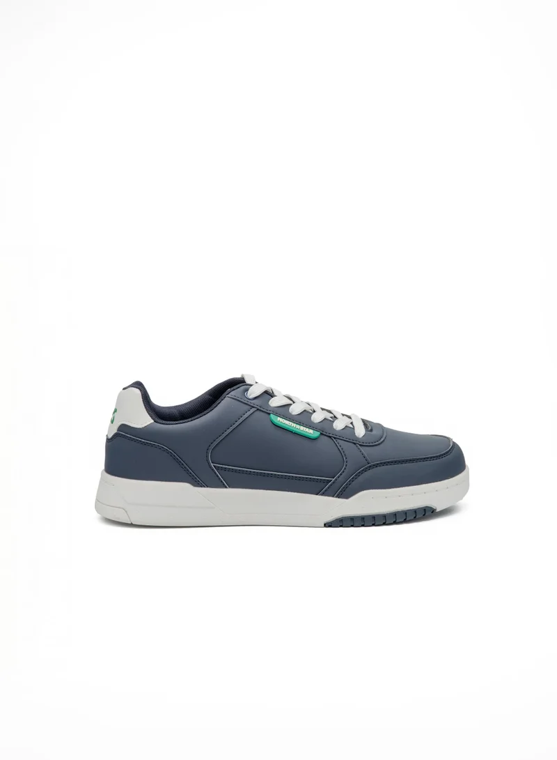 باتا حذاء رياضي منخفض للاستخدام اليومي