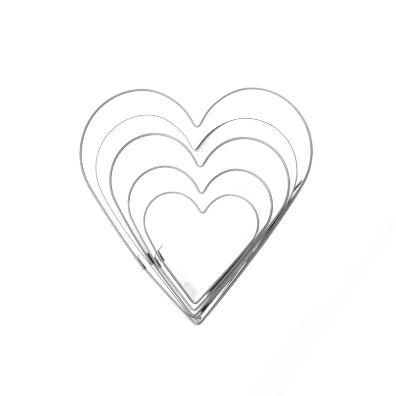 Simply Kitchen  Set 5 Heart-Shaped 18/0 Steel Cookie Cutters  | Best Price UAE