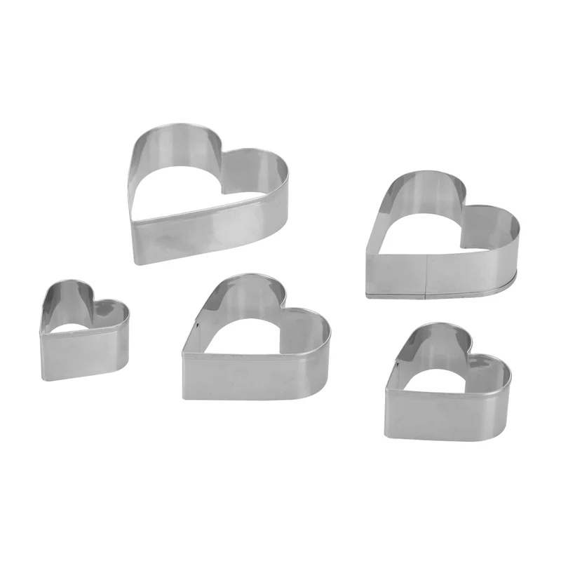 Simply Kitchen Set 5 Heart-Shaped 18/0 Steel Cookie Cutters