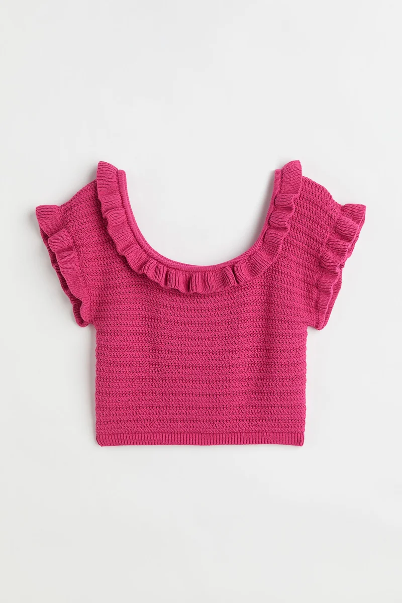 اتش اند ام بلوزة قصيرة بحواف مكشكشه من تشكيلة H&amp;M+