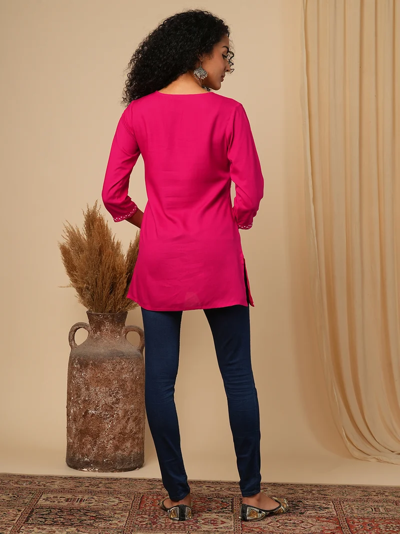 globus Women Embroidered Tie-Ups V-Neck Tunic