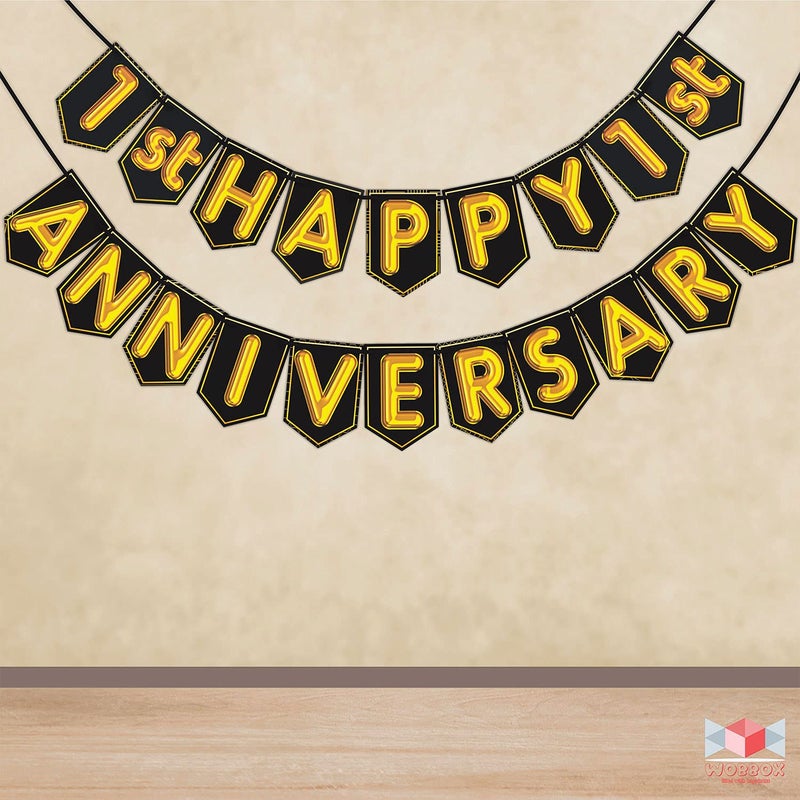 WOBBOX لافتة عيد ميلاد سعيد من ووبوكس باللونين الأسود والذهبي مع خط لامع للسنة الأولى مع أدوات حفلة عيد ميلاد سعيد وحافة من اللون الذهبي، عنصر زينة عيد ميلاد سعيد - Image 4