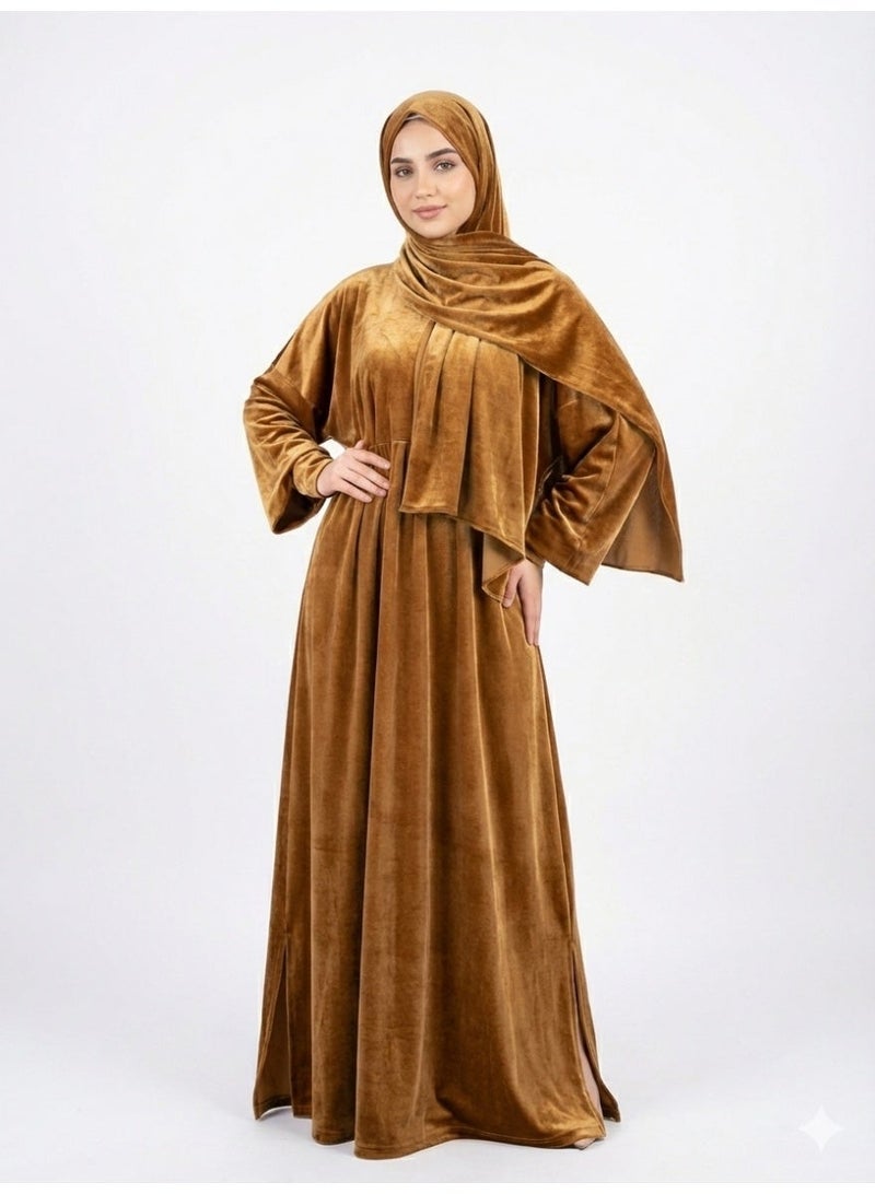 شرشف صلاة مخملي فاخر واسع (موديل فراشة) مع طرحة متصلة - لون بني ذهبي (كموني) - Image 1