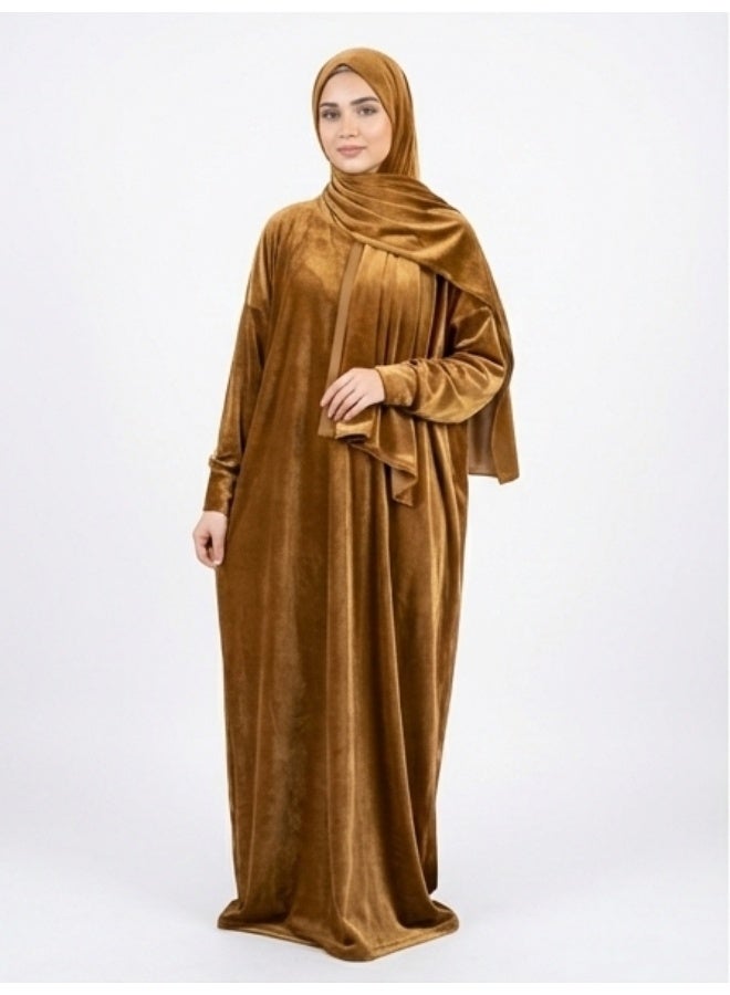 شرشف صلاة مخملي فاخر واسع (موديل فراشة) مع طرحة متصلة - لون بني ذهبي (كموني) - Image 4