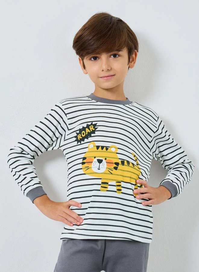 Styli Styli Boys Tiger Graphic T-Shirt and Pyjama Set