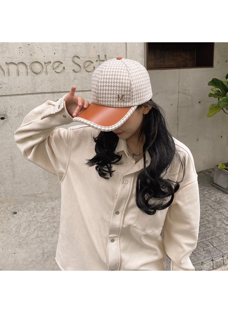 Generic - Korean Fashion Plaid Wool Baseball Cap Black - Image 1