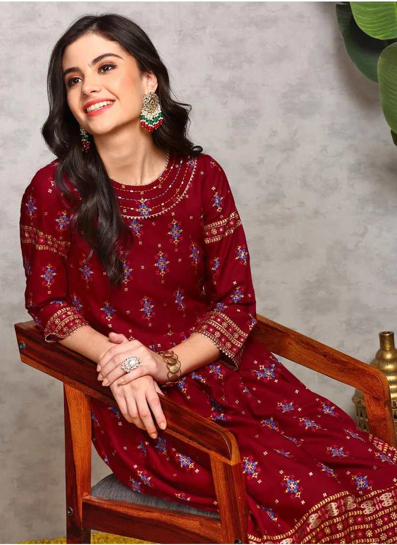 آي شين Anarkali Fit Printed Pattern Round Neck Three-Quarter Sleeves Maroon Colour Woven Cotton Kurta Set for Women with Semi Elastic Closure - A Statement Piece for Every Look