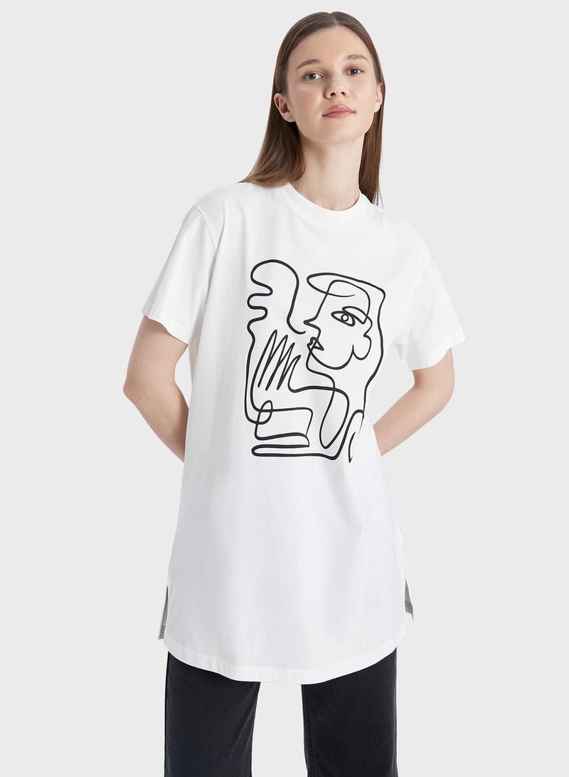 DeFacto Regular Fit Crew Neck Printed Short Sleeve Tunic - Image 3