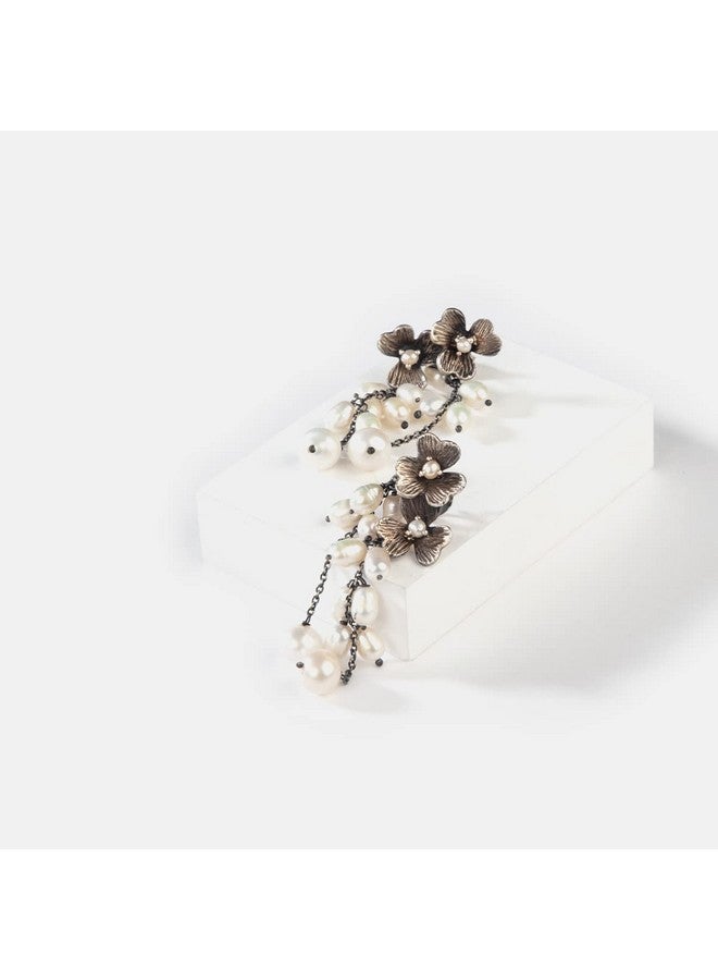 Shaya By Caratlane Joan C Earrings In 925 Silver For Women - Image 3