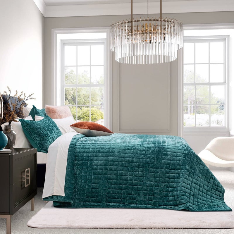 RECYCO Luxury Velvet Quilt Set Full Queen Size, Lightweight Velvet Comforter Set, Oversized Bedspread Coverlet Quilted Bedding Set, with 2 Matching Pillow Shams, for All Season, Teal - Image 2